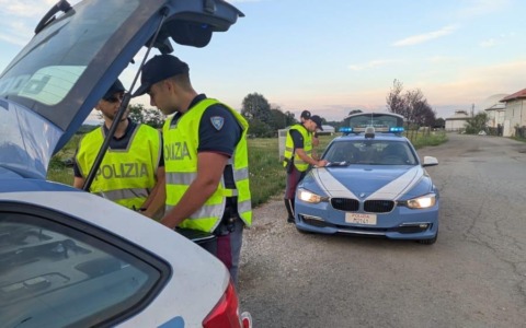 Coppia arrestata per spaccio di stupefacenti: lui finisce in carcere, lei sottoposta all’obbligo di firma