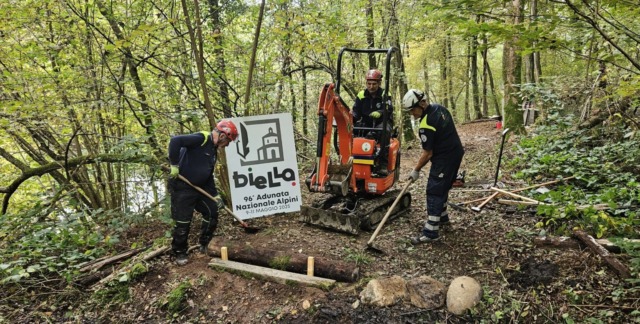 Gli alpini sistemano il Gorgomoro