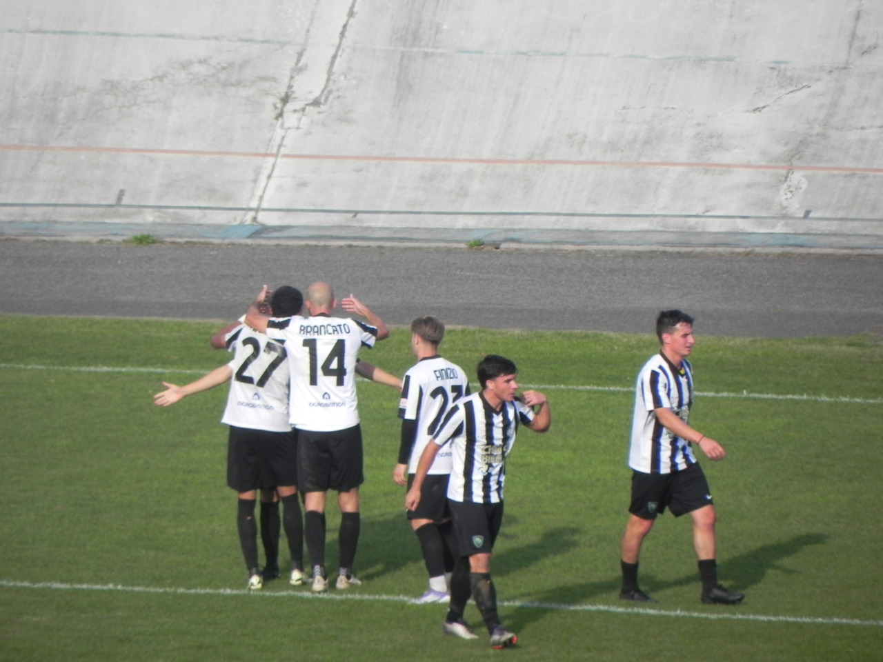 La Biellese compie l’impresa: gol di Naamad sbanca Varese