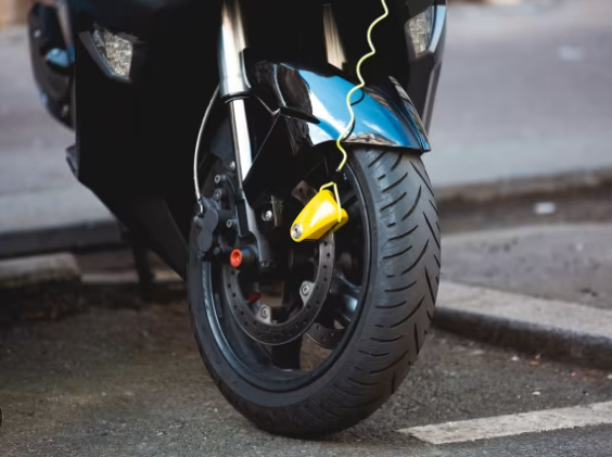 Il racconto della tabaccaia-eroina che ha sventato un furto in centro