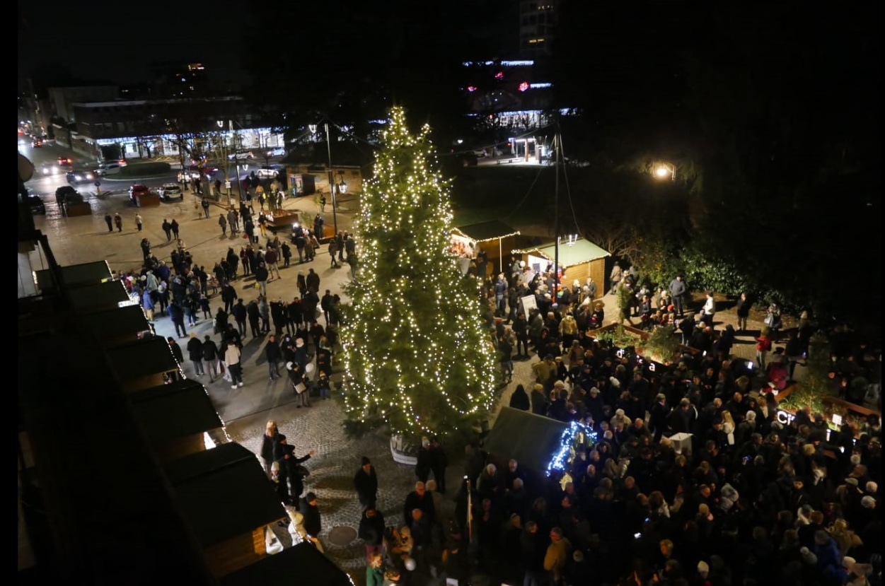 Sabato l’accensione dell’albero di Natale
