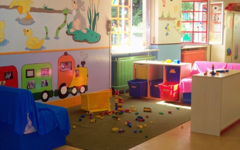 Asili nido, orari ampliati in sei Comuni biellesi