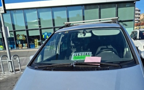 Cossato, attenzione al disco orario davanti alla Lidl