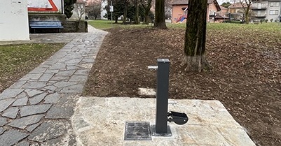 Una nuova fontana pubblica nei pressi del parco giochi