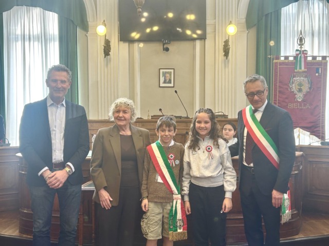 Consiglio comunale ragazzi ragazze Biella 