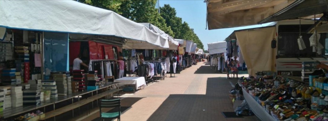 No al mercato in centro, 500 firme