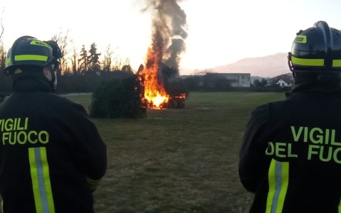Festa, fiamme e comunità