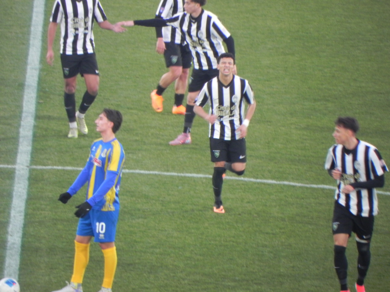 Questa Biellese non molla mai: 2-2 contro la Cairese recuperando due gol