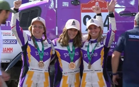 Rodella scrive la storia della Dakar