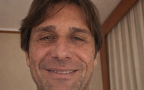 Il saluto di Antonio Conte alla scuola primaria di Ponderano