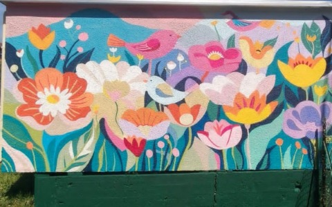 La street art che abbellisce gli angoli del paese