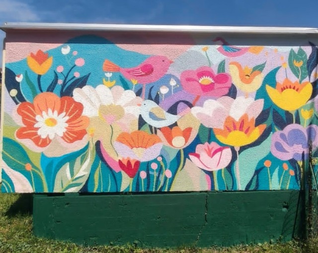 La street art che abbellisce gli angoli del paese