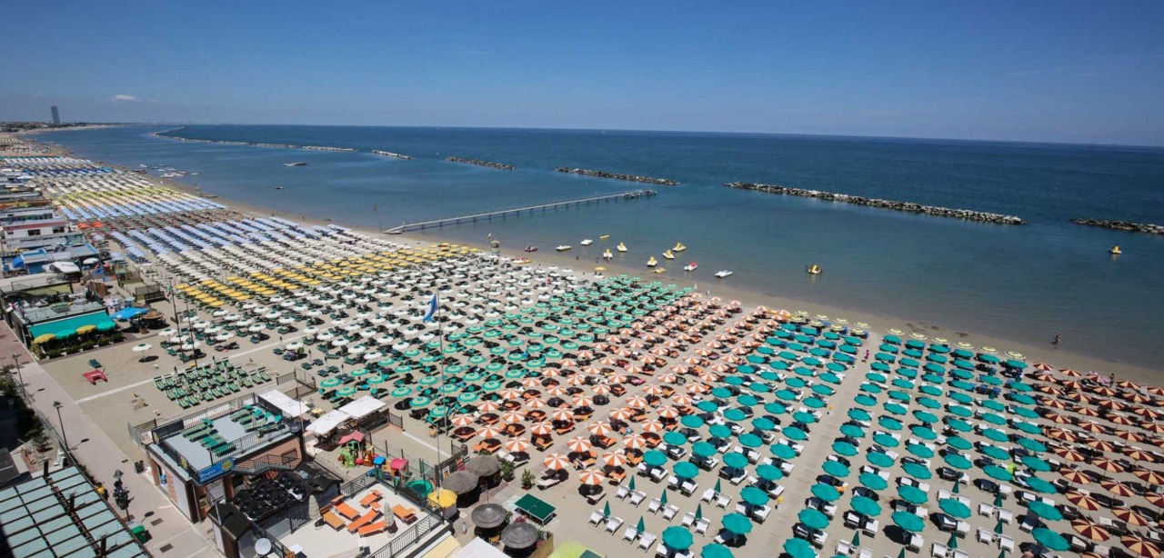 Muore per un malore in spiaggia