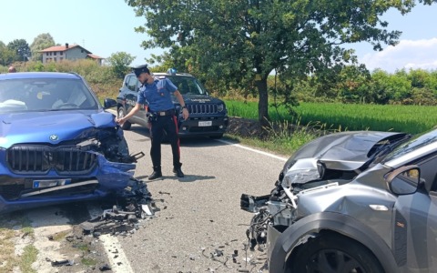 Scontro tra due auto a Castellazzo, una donna in ospedale