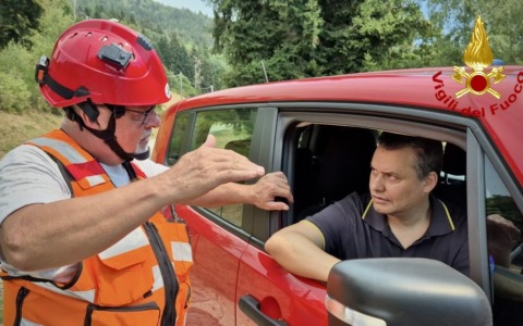 Monte Barone, 1.700 ettari interessati e 11mila ore di lavoro contro il fuoco