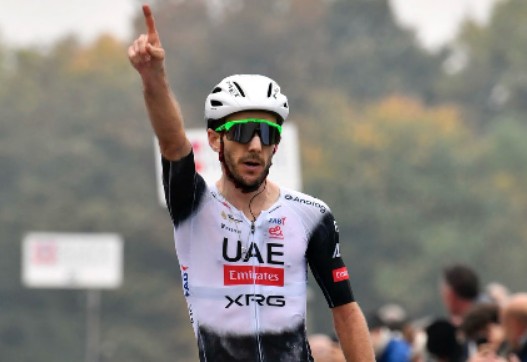 Ciclismo, Tessile & Moda, la corsa si salva