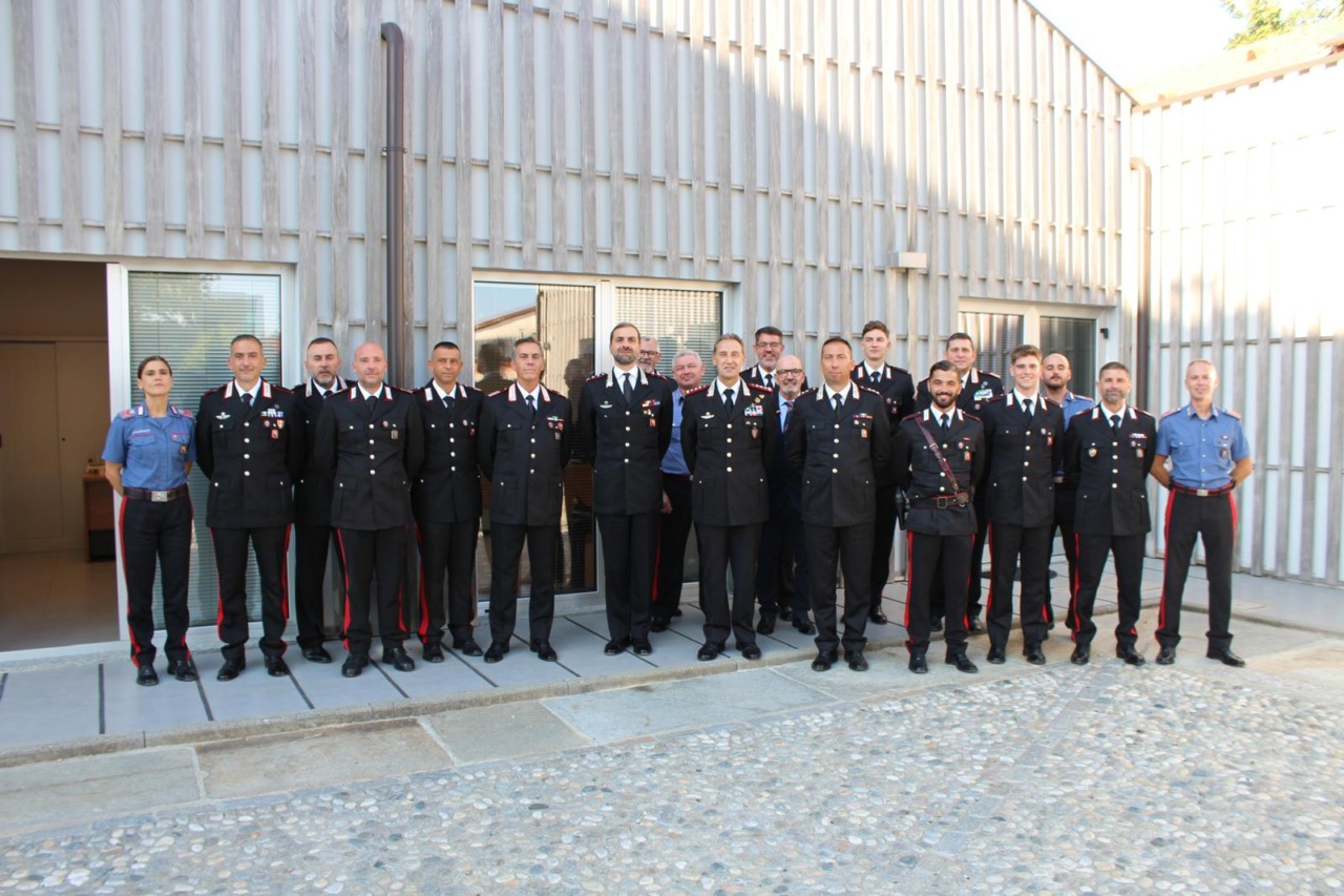 Il generale Galletta in visita ai Carabinieri di Cossato