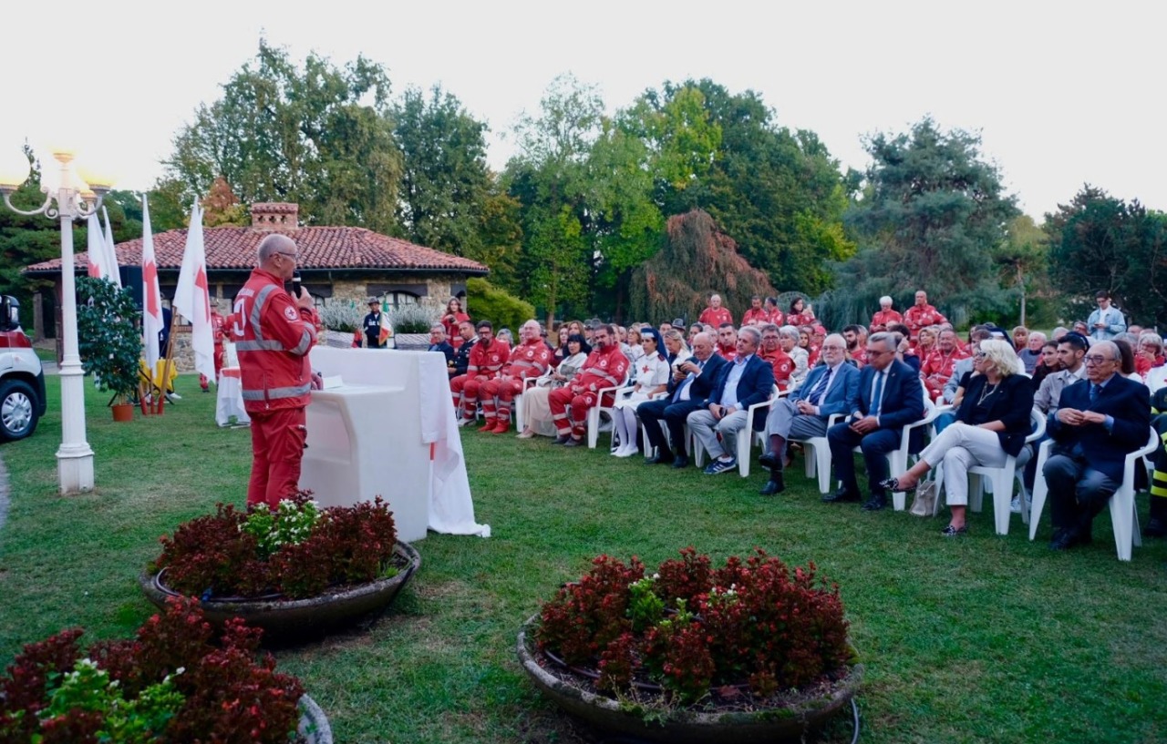 Nuova ambulanza per la Cri di Cossato