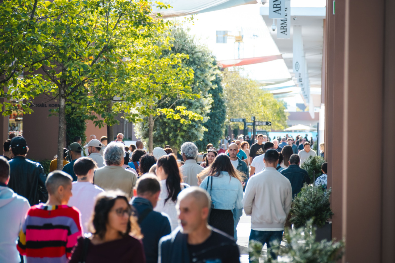 Torino Outlet village domenica 11 ottobre accende lo shopping con il suo primo Fashion Day
