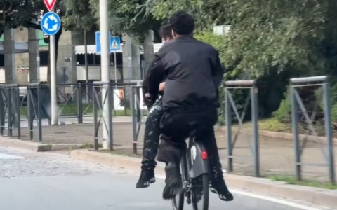 «Chi rompe le bici venga individuato»