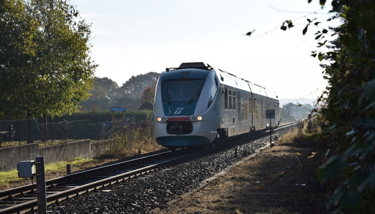 «Treni,  settembre da incubo, la Regione intervenga»